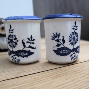 Five sets of Vintage Salt and Pepper Shakers Collectors Decor